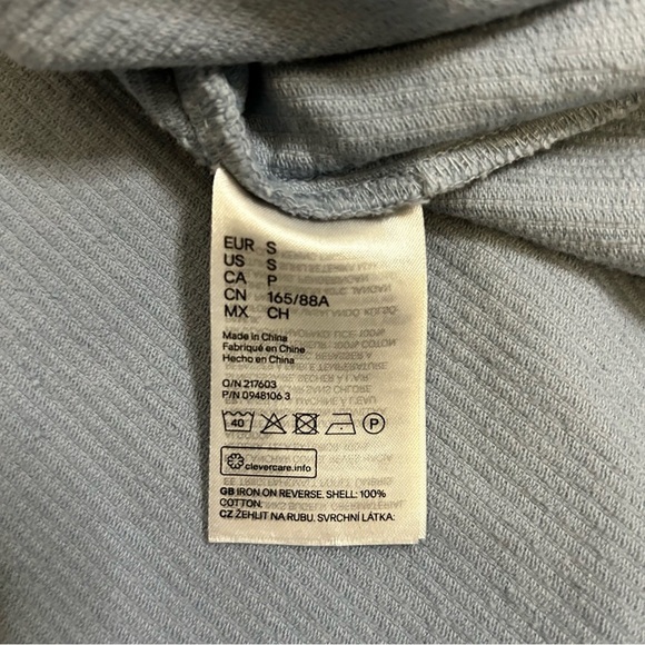 H&M - Divided | Corduroy Button Down Shacket | Baby Blue | Size Small - Picture 7 of 7